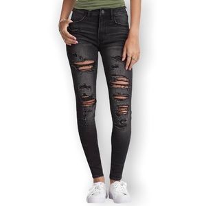 AMERICAN EAGLE SUPER SUPER STRETCH DISTRESSED JEANS SIZE 00 REGULAR